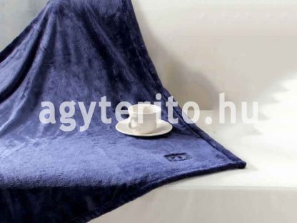 SILKY pléd takaró kék enteriőrben csészével