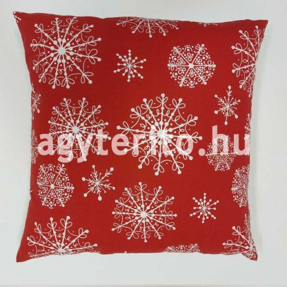 Piros alapon hópehely díszpárna 2